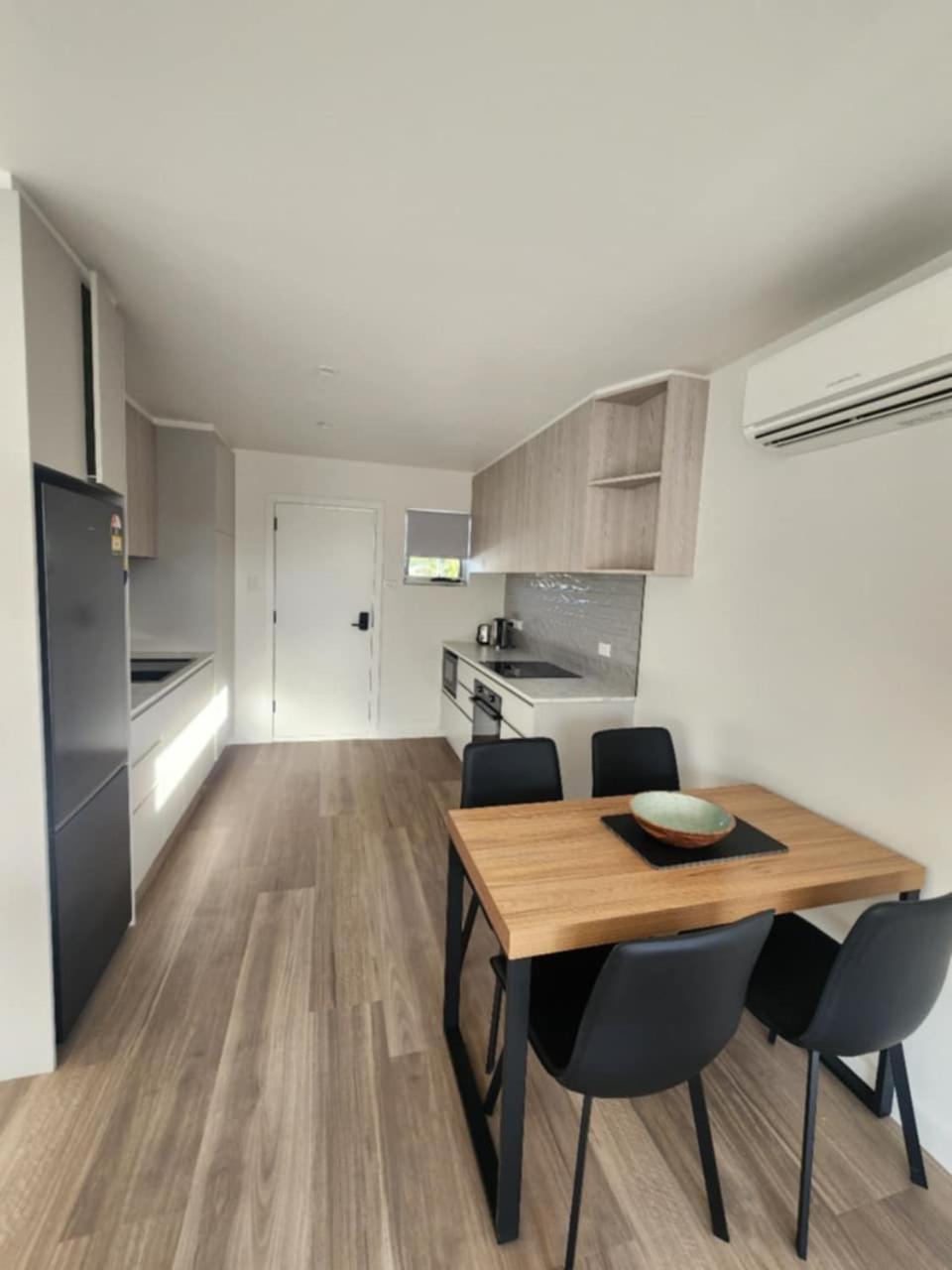 - Trevallyn Apartment Launceston